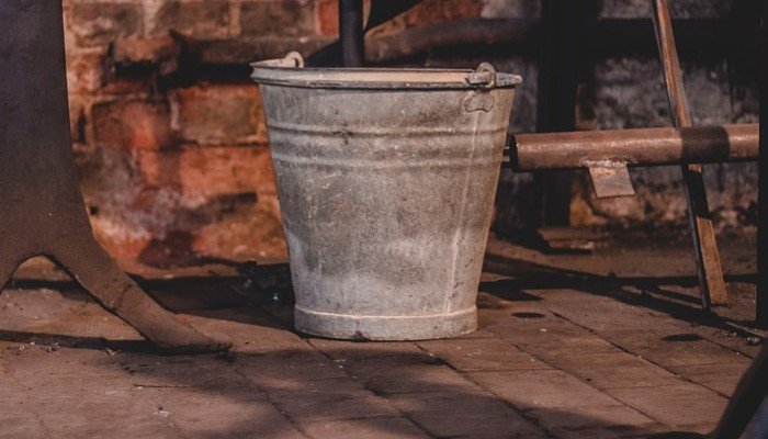 khaali baalti empty bucket supestition andhavishvaas in hindi